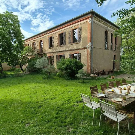 Casa de Férias Artistic Estate Surrounded By Fields In Gascony