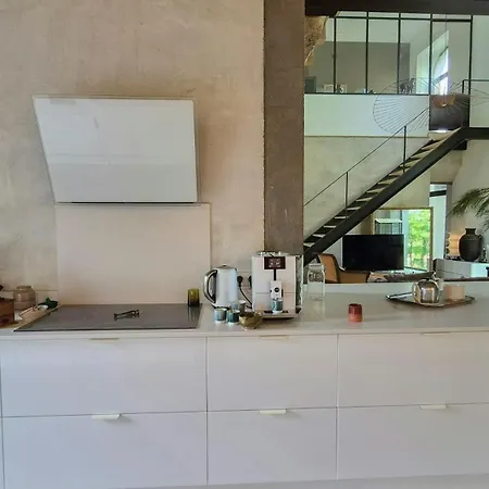 Artistic Estate Surrounded By Fields In Gascony Casa de Férias Aurimont