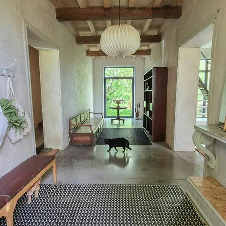 Artistic Estate Surrounded By Fields In Gascony Casa de Férias Aurimont