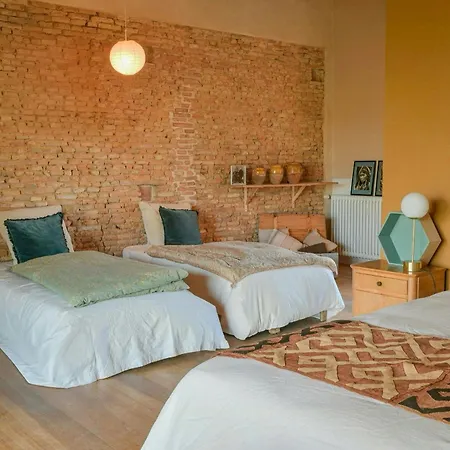 Artistic Estate Surrounded By Fields In Gascony *